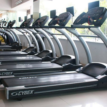 Aston Tropicana Hotel Bandung Kültér fotó
