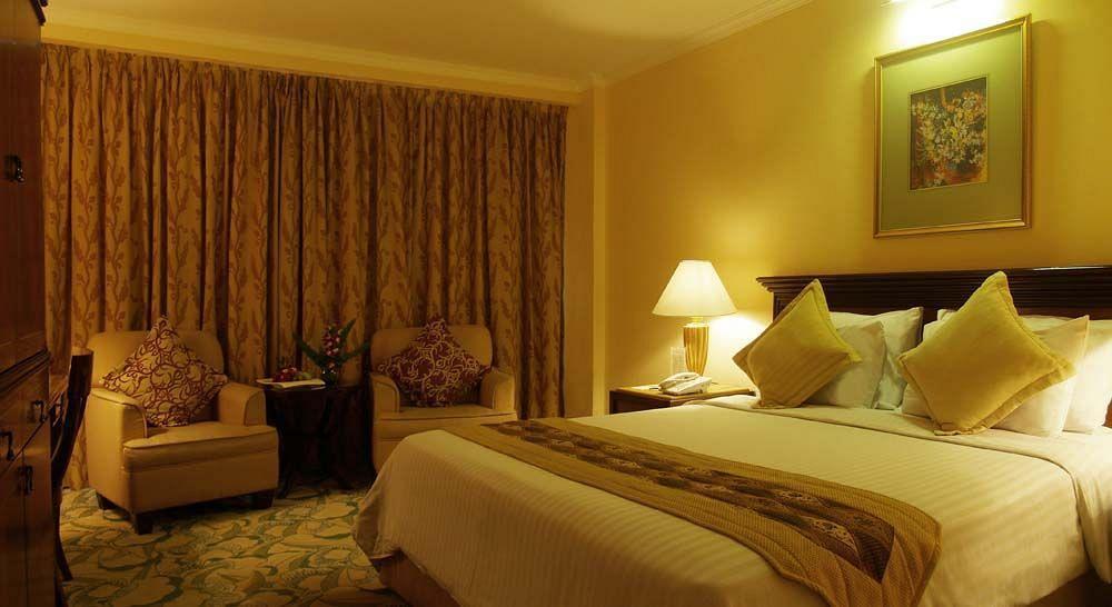 Aston Tropicana Hotel Bandung Kültér fotó