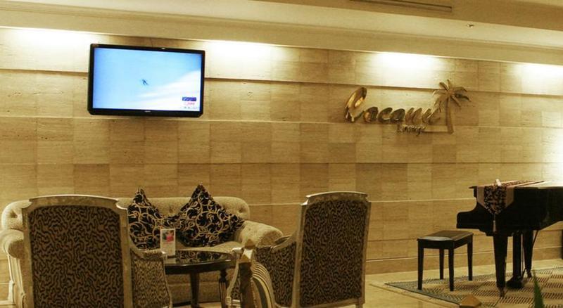 Aston Tropicana Hotel Bandung Kültér fotó