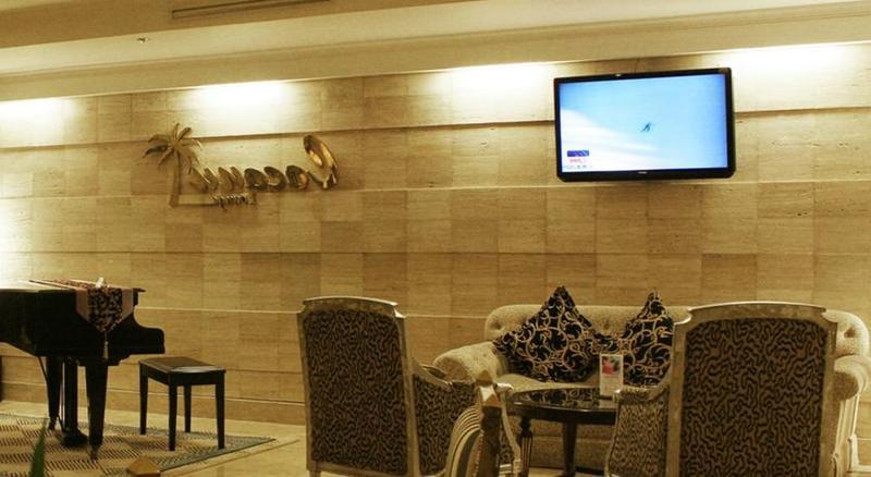 Aston Tropicana Hotel Bandung Kültér fotó